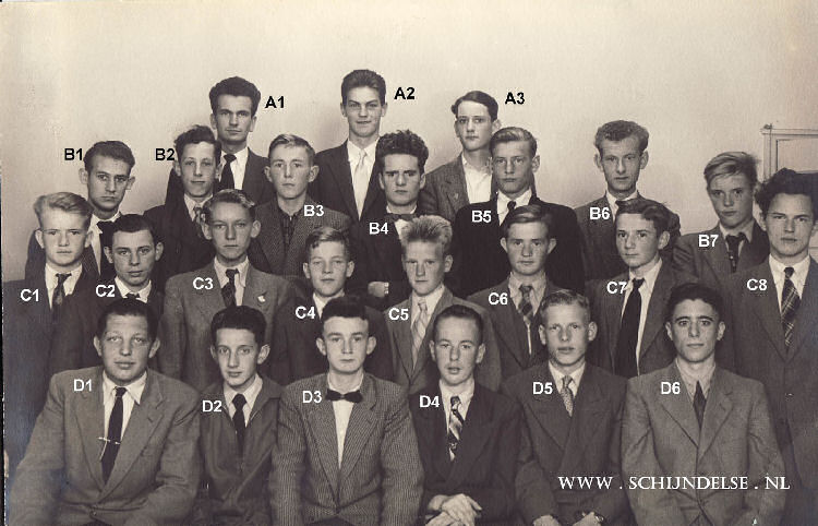 Bestand:Jongens Mulo 1955-02.jpg