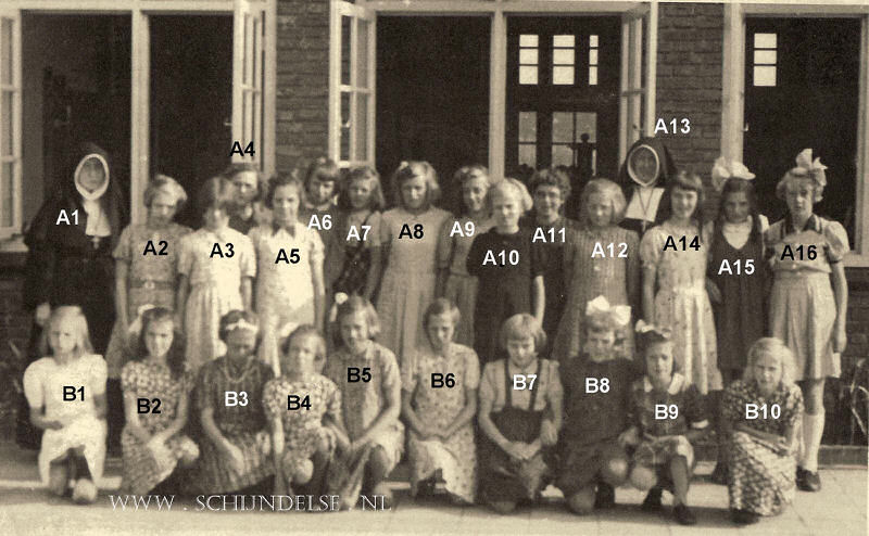 Bestand:Theresia meisjesschool 1943-01.jpg