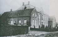 Voorgevel van het Barbaraklooster I in het Wijbosch gebouwd in 1894, verwoest in 1944. Voor meer details klik hier.