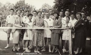 Tennisclub JEDEWE in 1955.