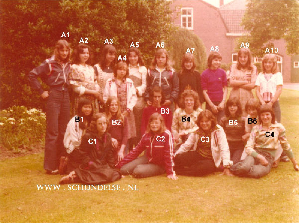 Bestand:Huishoudschool 1976-01.jpg