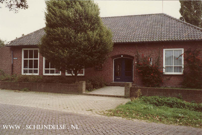Bestand:Basisschool Wijbosch 1980-04.jpg