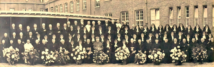 Bestand:Moederhuis 1936-05.jpg