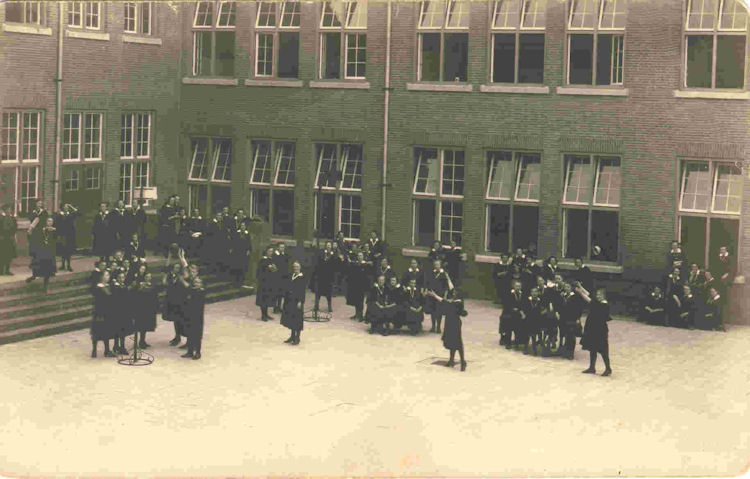 Bestand:Kweekschool 1900-03.jpg
