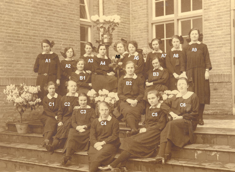 Bestand:Kweekschool 1926-01.jpg