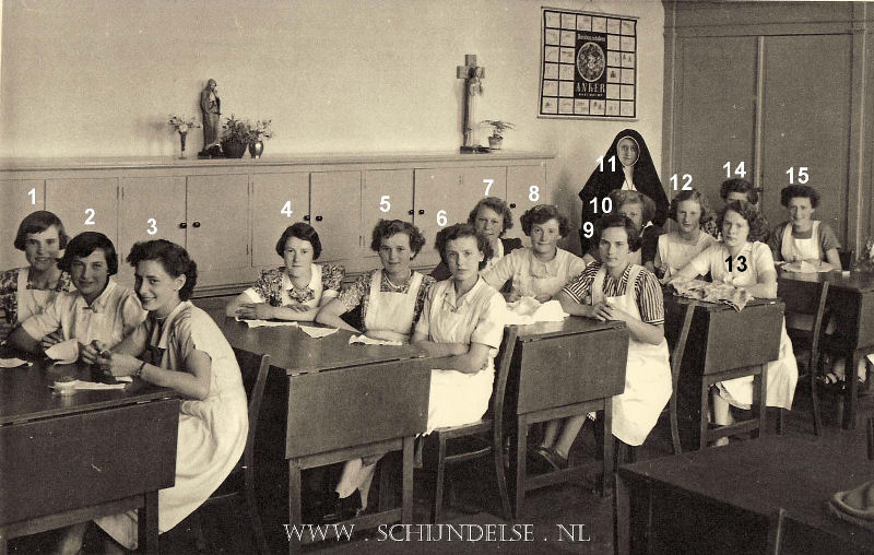 Bestand:Huishoudschool 1950-01.jpg