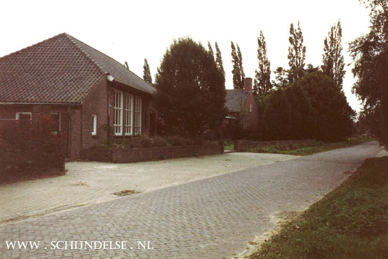 Bestand:Basisschool Wijbosch 1980-02.jpg