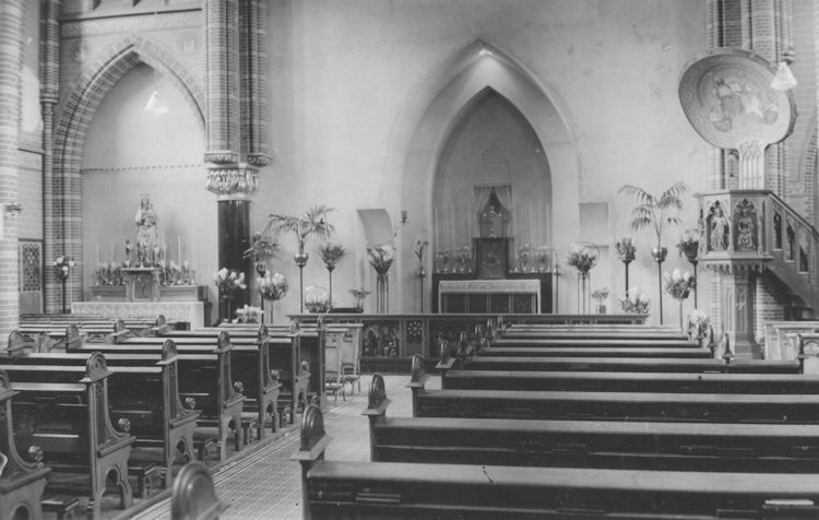 Bestand:Klooster 1946-01.jpg