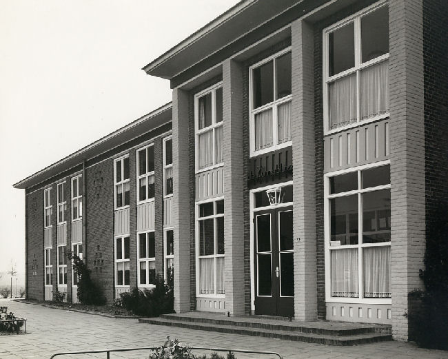 Bestand:Zonnebloem 1955-01.jpg