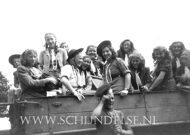 Bestand:Scouting 1947-05.jpg
