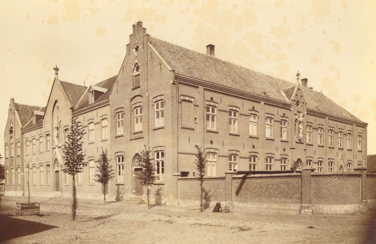 Bestand:Klooster 1863-01.jpg