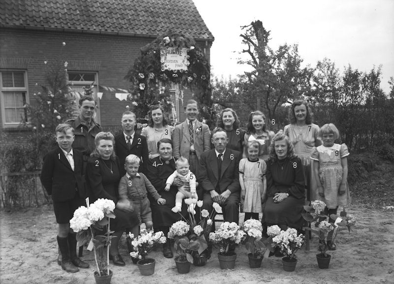 Bestand:Korsten 1948 - 01.jpg