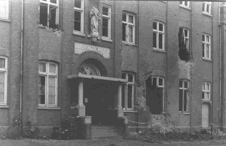 Bestand:Klooster 1944-12.jpg