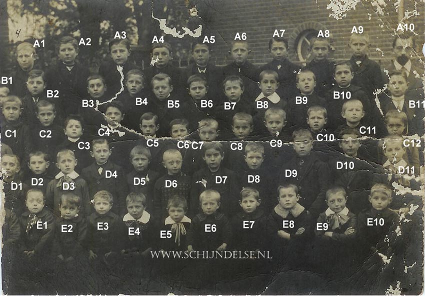 Bestand:Openbare lagere school Hoofdstraat 1913-01.png