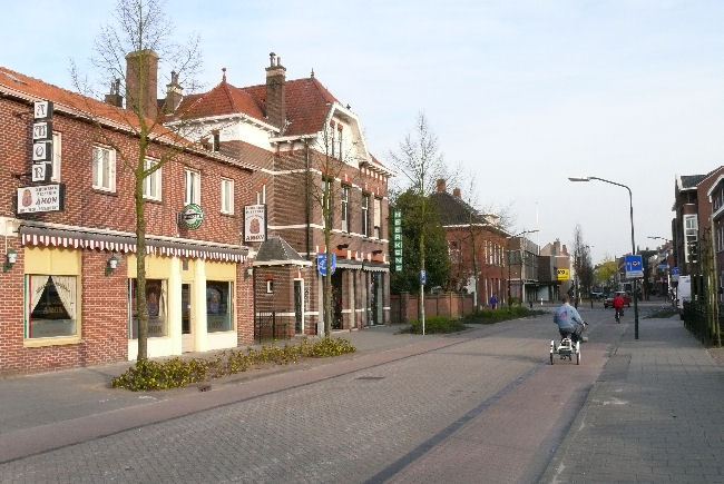 Bestand:Hoofdstraat 05-04-2007 (4).JPG