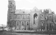 Verwoesting van de kerk in Wijbosch in september 1944.