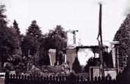 In oktober 1944 brandde de villa Vita Nuova voledig af na een bombardement met fosforbommen. Voor meer details klik hier.