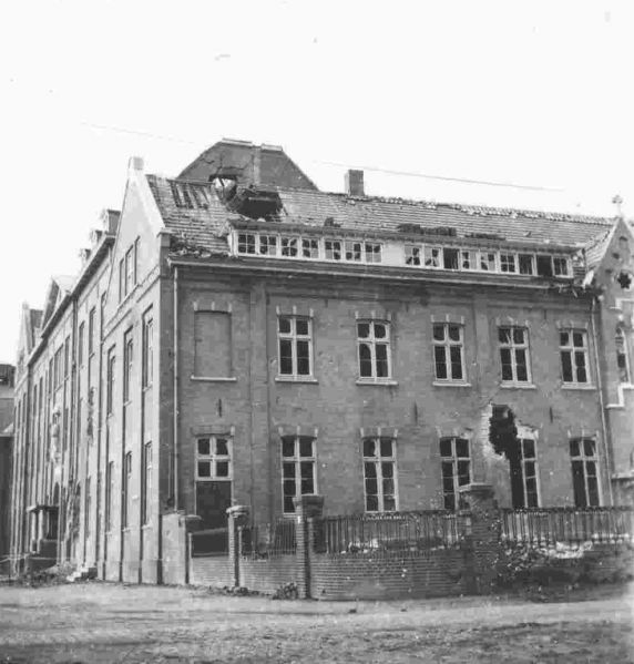 Bestand:Klooster 1944-06.jpg