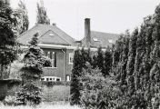 Hendricus Petrus Cornelius Jansen, een van de directeuren van Jansen de Wit heeft deze villa in 1931 laten bouwen naar een ontwerp van de Schijndelse architect C. van Liempd. In 1991 is dit prachtige pand alweer gesloopt. Voor meer details klik hier.