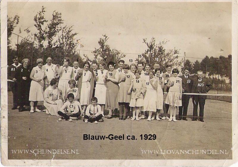Bestand:TC Blauw-Geel 1929-01.jpg