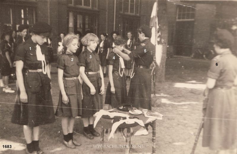 Bestand:Scouting 1954-01.jpg