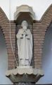 De Boschwegse kerk Onze Lieve Vrouw van de Heilige Rozenkrans. Een beeld van steen gemaakt door van Bokhoven te Den Bosch (1929), voorstellende de apostel Paulus. Voor meer details klik hier.
