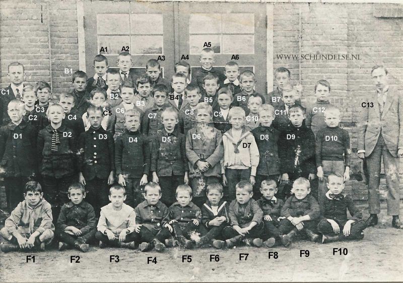 Bestand:Lambertusschool 1922-01.jpg
