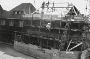Verbouwing van Ausems in het voorjaar van 1954. Voor meer details klik hier.