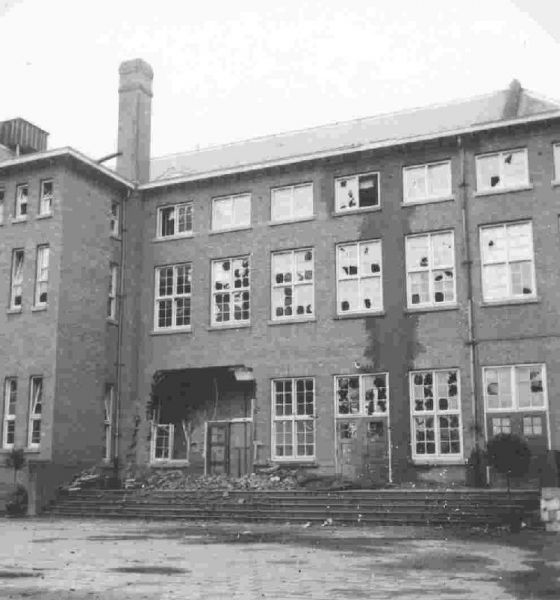 Bestand:Klooster 1944-03.jpg