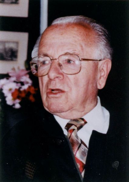 Bestand:Arnoldus Johannes Maria van Roessel (1920 - 2001) 01.jpg