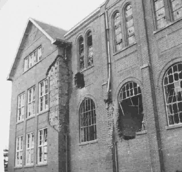 Bestand:Klooster 1944-05.jpg