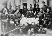 Bij van Kaathoven in het Achterste Hermalen waren tijdens de eerste wereldoorlog soldaten ingekwartierd. Op het krijtbordje: "Ons kwartier te Schijndel. Hoe lang nog?" Voor meer details klik [/ hier.]