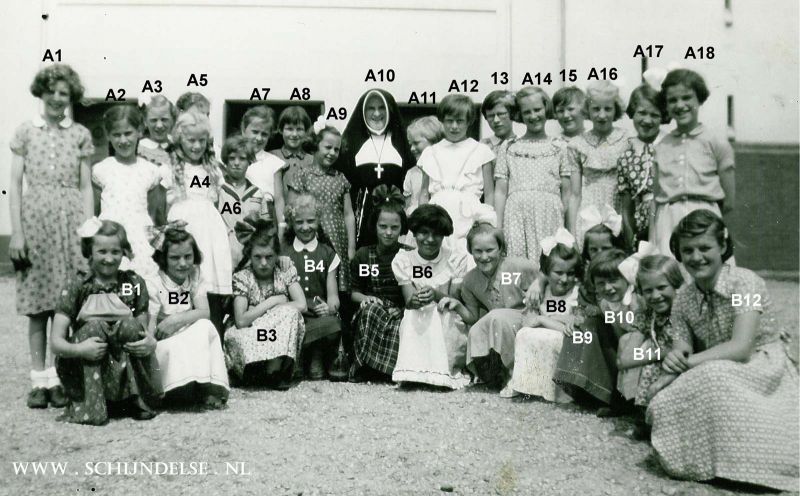 Bestand:Maria School 1953-01.jpg