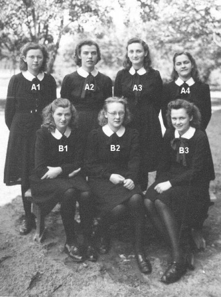 Bestand:Kweekschool 1946-04.jpg