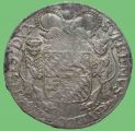 Ducaton 1677 Luik, Maximiliaan-Hendrik (1650-1688). Omschrift: MAXHENDGACPEEPETPRINCLEODSVPREMVSBVLLONIENSISDVX (Maximiliaan Hendrik, bij de gratie Gods aartsbisschop van Keulen, keurvorst, bisschop en prins van Luik, soeverein hertog van Bouillon). Het muntplaatje was oorspronkelijk te zwaar en dat is vóór het slaan gecorrigeerd met behulp van een vijl. De scherpe evenwijdige groefjes van het vijlen zijn tijdens het slaan van de munt wel dicht gedrukt, maar omdat de druk op de muntplaatjes niet overal even groot was, zijn de vijlsporen op sommige plekken blijven bestaan. Gevonden in 2003 in de Sluiperman. Toestemming tot publicatie van eigenaar Roel Praagman. Voor meer info zie het boek "Goud in Schijndel" ISBN 90 5345 311 3. Voor meer details klik hier.