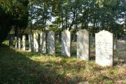 De Joodse begraafplaats aan de Koeveringsedijk/ Uranus. De oudste graven stammen van kort na 1880 en de meest recente van 1970. Voor meer details klik hier.